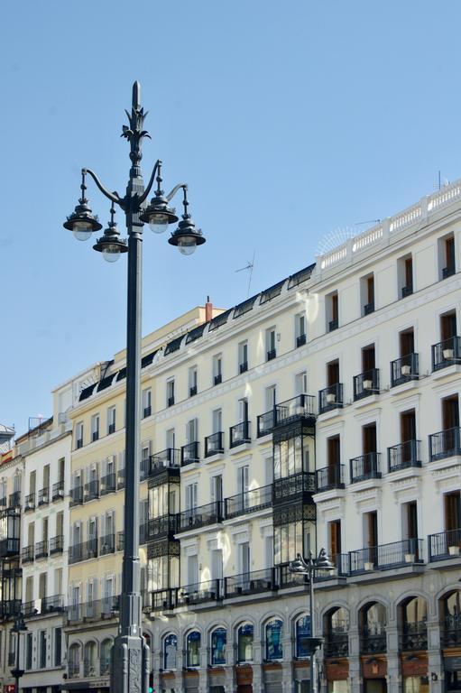 Apartamento Sol Madrid Bagian luar foto